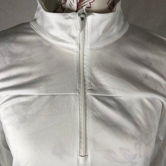 18Birdies Performance Quarter-Zip Top – Luxe Minimalist Active Layer (L) - Picture 3 of 9